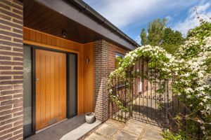 Photo 14- click for photo gallery